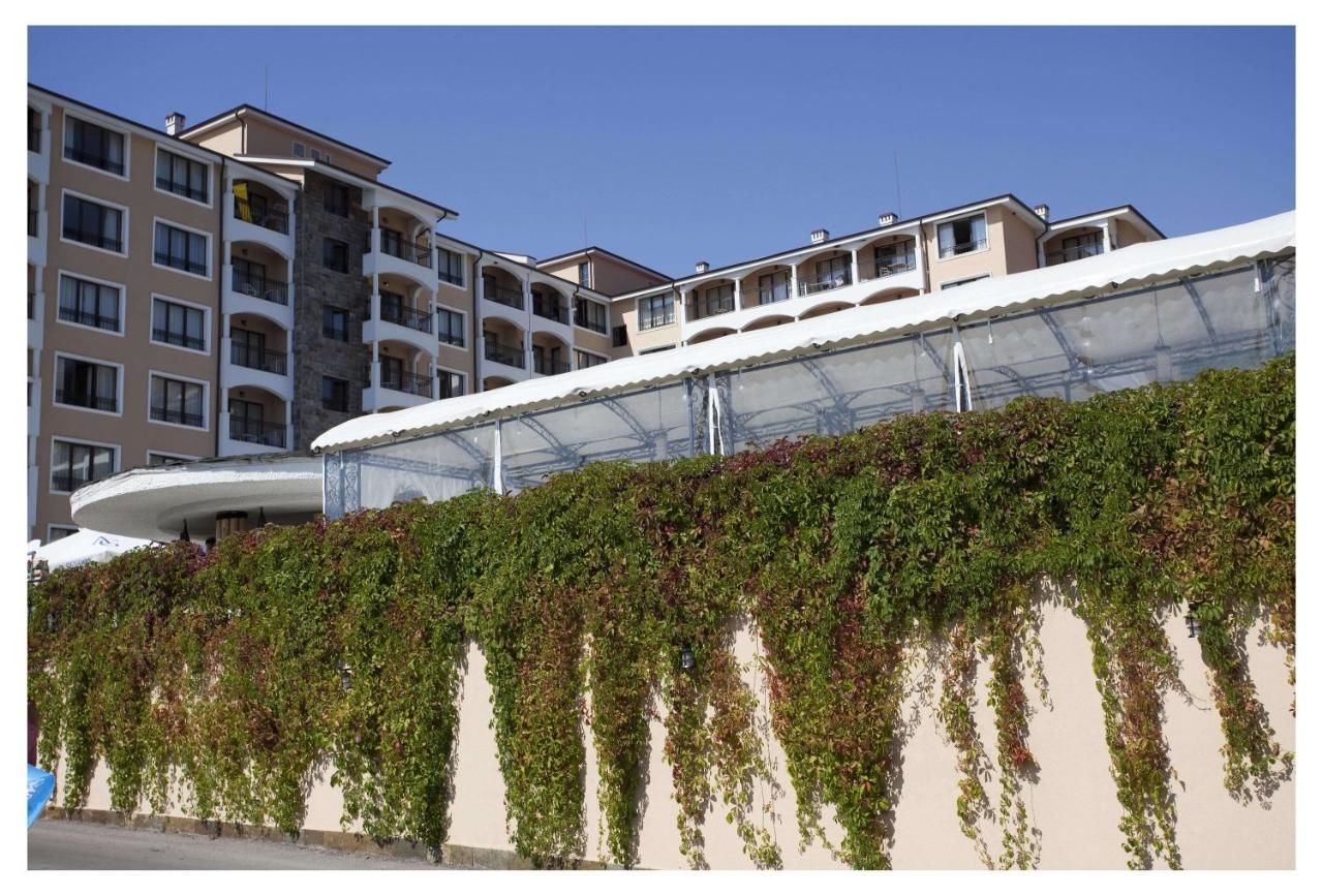 Апарт-отели Bendita Mare Aparthotel Золотые Пески-35