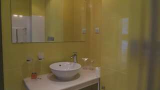 Апарт-отели Bendita Mare Aparthotel Золотые Пески Апартаменты с 2 спальнями (для 6 взрослых)-2