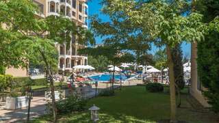 Апарт-отели Bendita Mare Aparthotel Золотые Пески-1