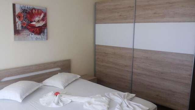 Апарт-отели Bendita Mare Aparthotel Золотые Пески-55